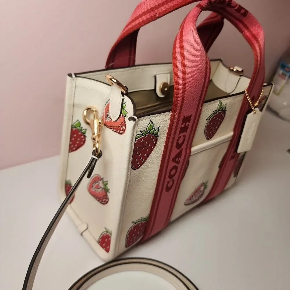 NWT Coach Smith Tote Bag 24 With Strawberry Print CAR80 Chalk Multi - Picture 4 of 7